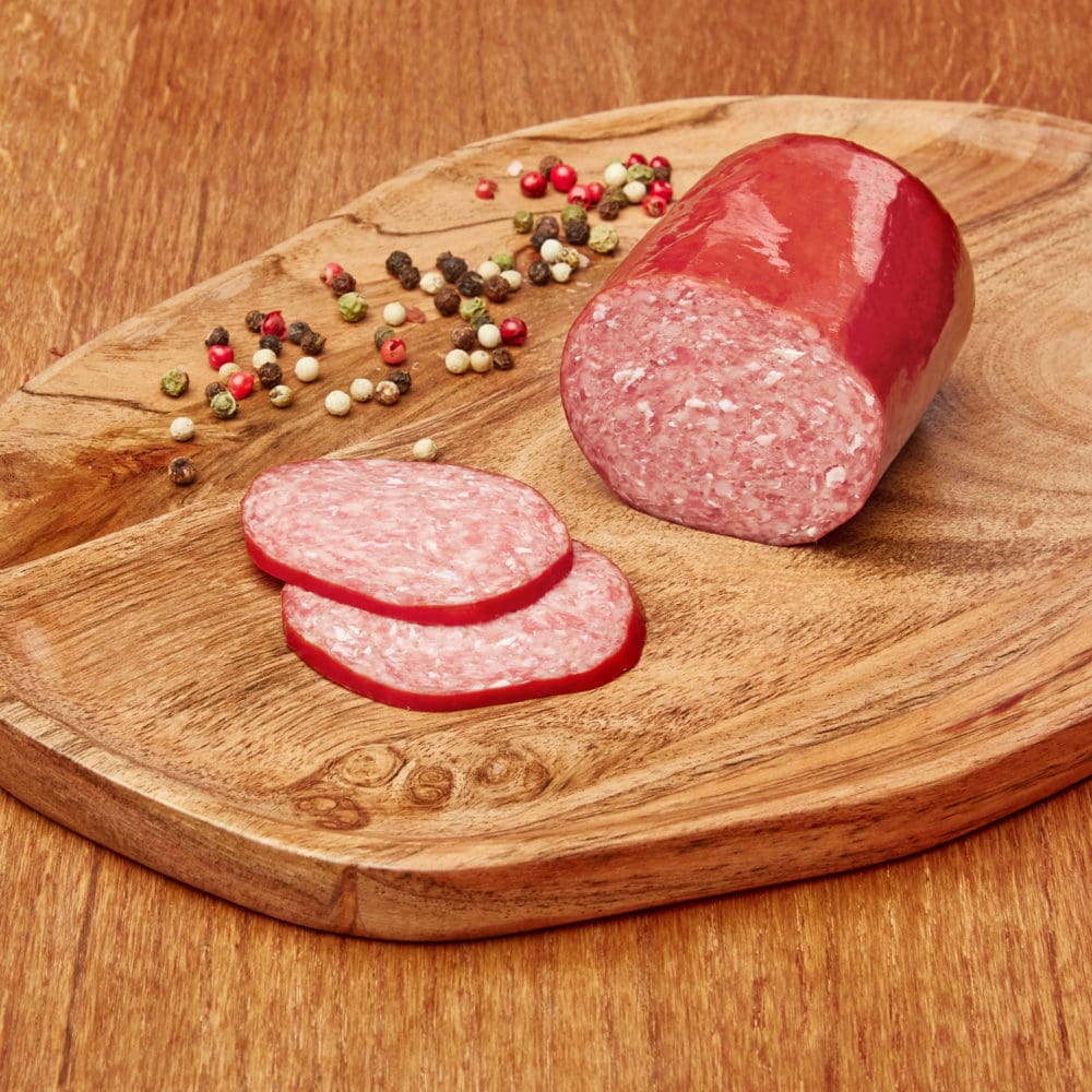 Frische Bio Lamm Salami ganiert mit Pfeffer